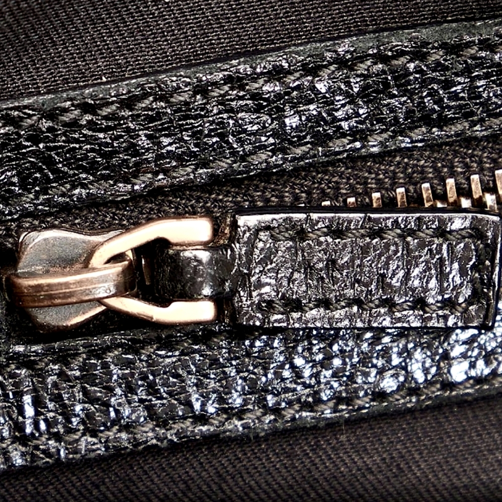 GUCCI GG Tote with Bamboo Handle - Large (wallet sold separately) - Picture 11 of 13